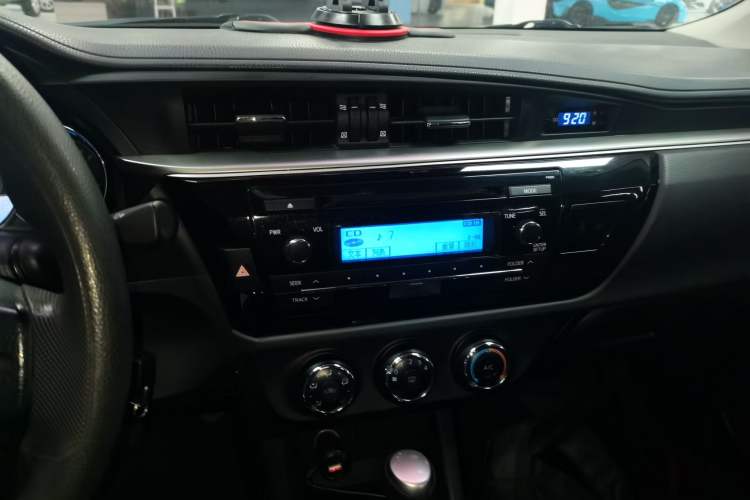 Used Toyota Levin 2014 1.6G CVT Elite Edition Audio And AC Panel