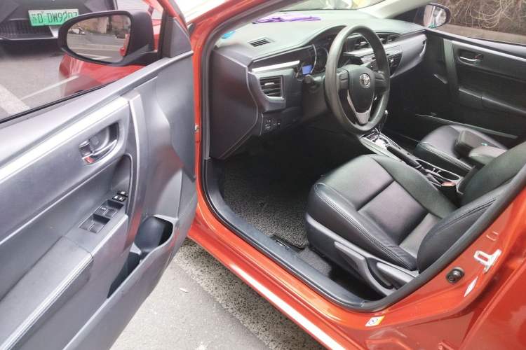 Used Toyota Levin 2014 1.6G CVT Elite Edition Driver Seat