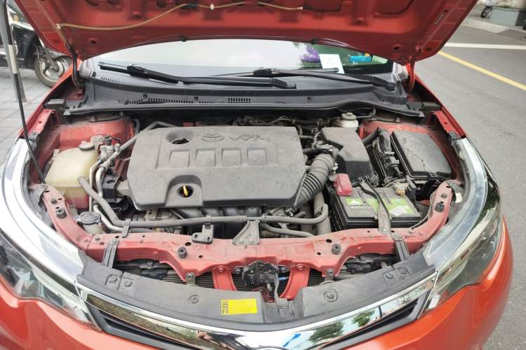 Used Toyota Levin 2014 1.6G CVT Elite Edition Engine Bay