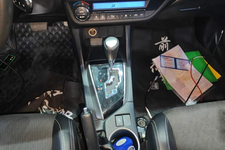 Used Toyota Levin 2014 1.6G-L CVT Leading Edition Gear Lever