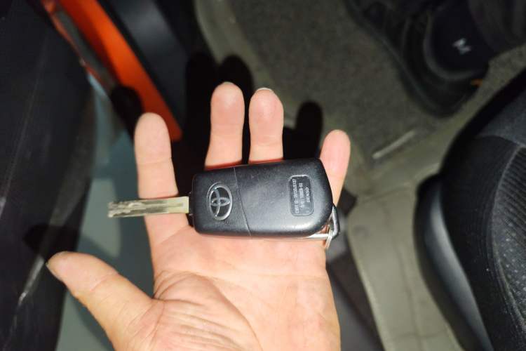 Used Toyota Levin 2014 1.6G CVT Elite Edition Interior 1
