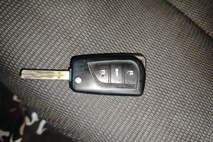 Used Toyota Levin 2014 1.6G-L CVT Leading Edition Interior 1