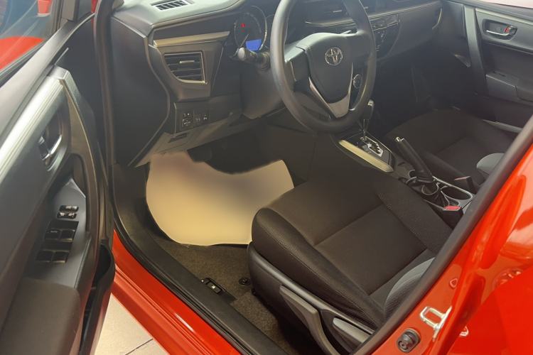Used Toyota Levin 2014 1.6G CVT Elite Edition Interior 3