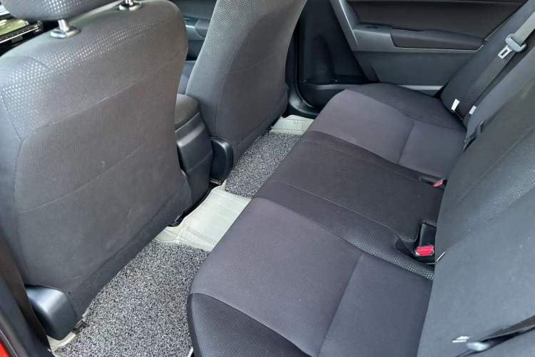 Used Toyota Levin 2014 1.6G CVT Elite Edition Interior 3