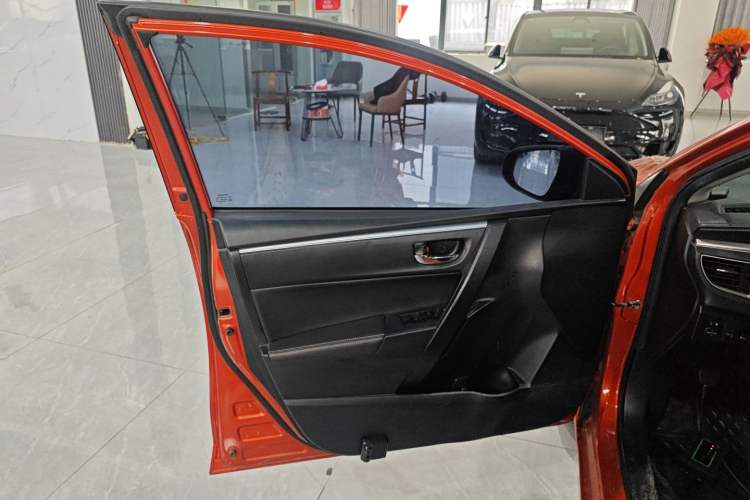 Used Toyota Levin 2014 1.6G-L CVT Leading Edition Interior 7