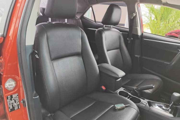 Used Toyota Levin 2014 1.6G CVT Elite Edition Right Front Seat