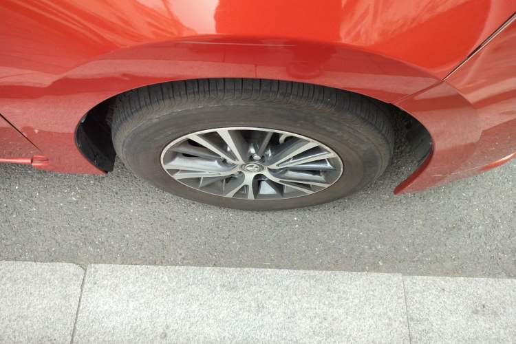 Used Toyota Levin 2014 1.6G CVT Elite Edition Right Front Wheel Hub