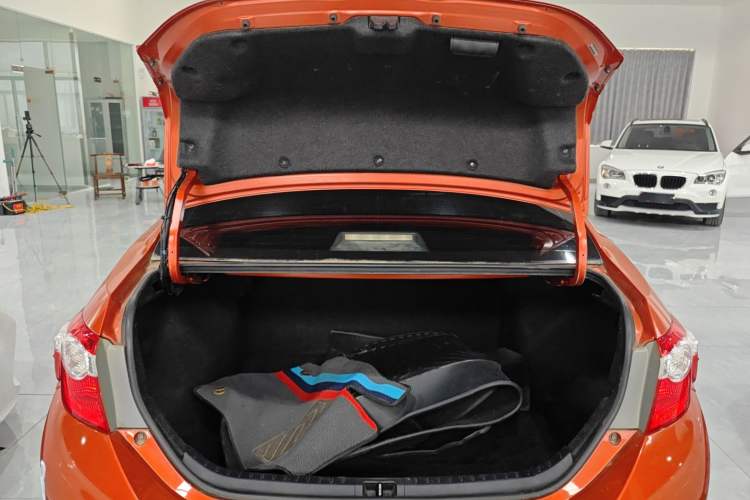 Used Toyota Levin 2014 1.6G-L CVT Leading Edition Trunk
