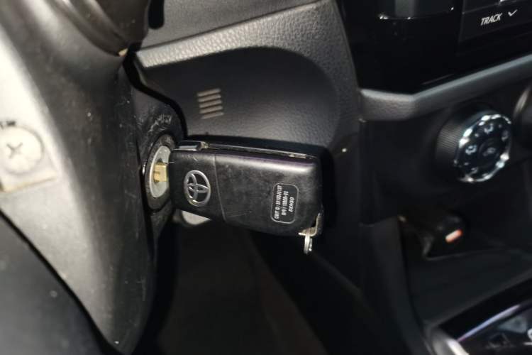 Used Toyota Levin 2014 1.6G CVT Elite Edition Vehicle Key