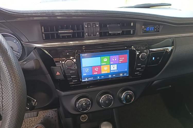 Used Toyota Levin 2015 1.6G CVT Orange Limited Edition Audio And AC Panel