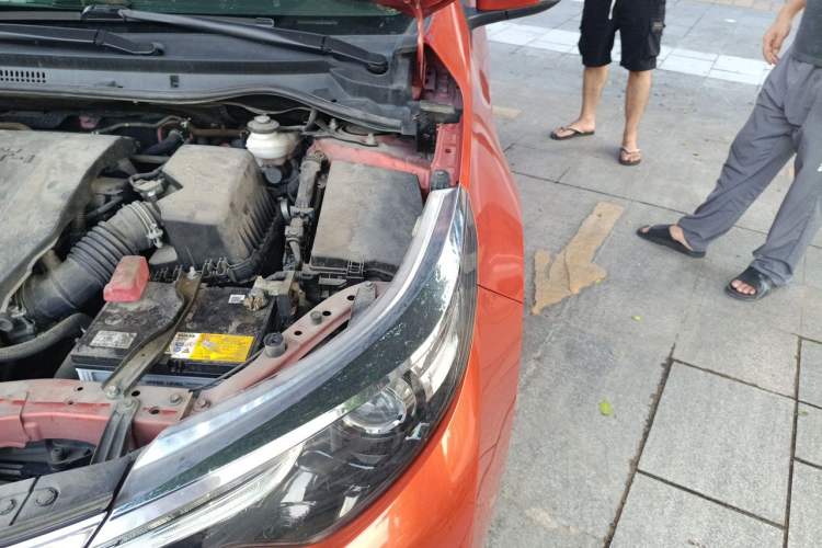 Used Toyota Levin 2015 1.8GS CVT Orange Limited Edition Engine Bay Left