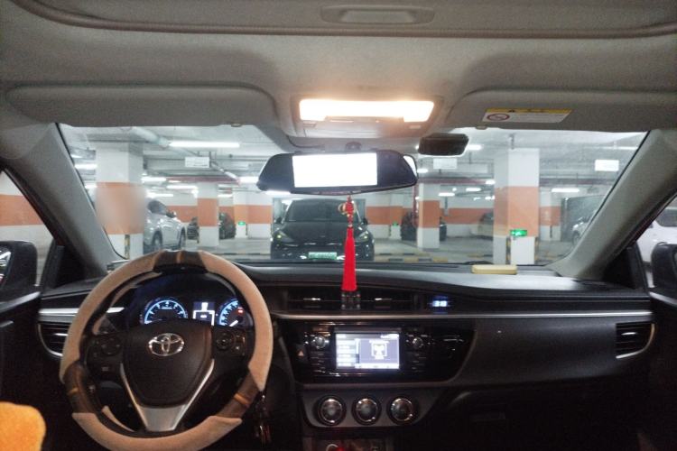 Used Toyota Levin 2015 1.8GS CVT Orange Limited Edition Headliner