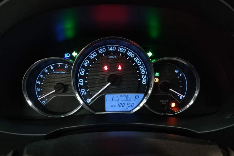 Used Toyota Levin 2015 1.6G CVT Orange Limited Edition Instrument Cluster