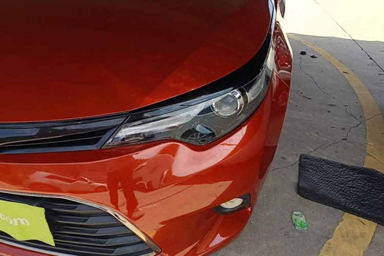 Used Toyota Levin 2015 1.6G CVT Orange Limited Edition Left Front Headlight