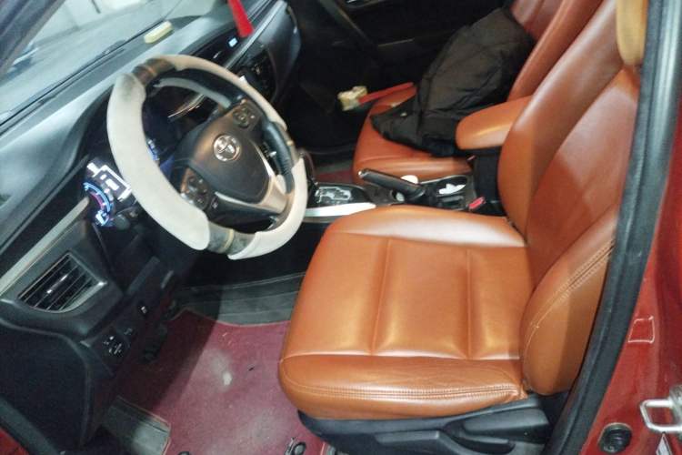 Used Toyota Levin 2015 1.8GS CVT Orange Limited Edition Left Front Seat