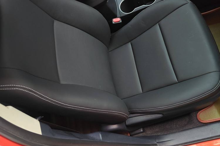 Used Toyota Levin 2015 1.6G CVT Orange Limited Edition Right Front Seat
