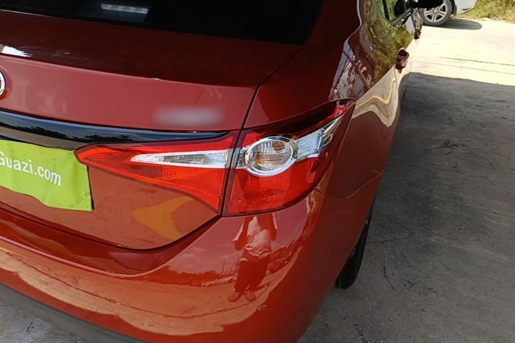Used Toyota Levin 2015 1.6G CVT Orange Limited Edition Right Rear Taillight
