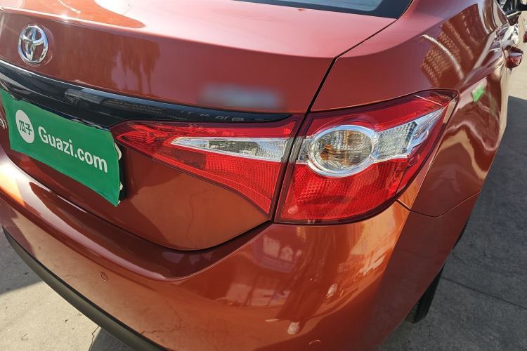 Used Toyota Levin 2015 1.6G CVT Orange Limited Edition Right Rear Taillight