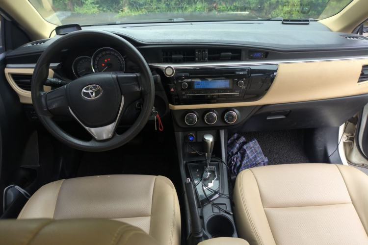Used Toyota Levin 2015 1.6E CVT New Edition Center Console