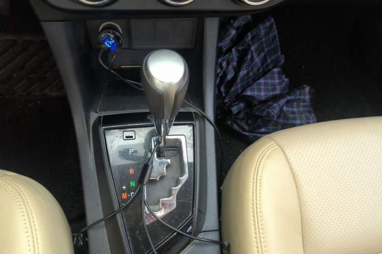 Used Toyota Levin 2015 1.6E CVT New Edition Gear Lever