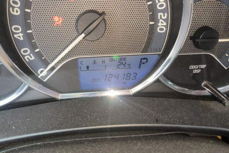 Used Toyota Levin 2015 1.6E CVT New Edition Odometer Close Up