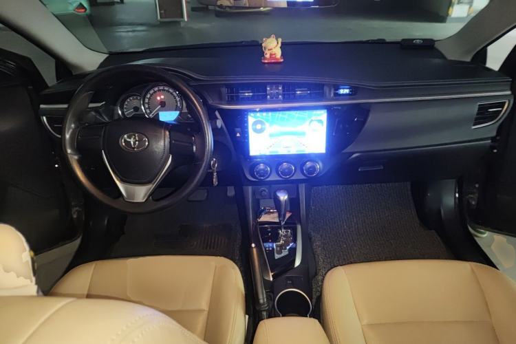 Used Toyota Levin 2016 1.6G CVT Elite Edition Center Console