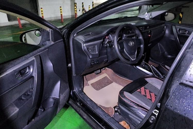 Used Toyota Levin 2016 1.6G CVT Elite Edition Driver Seat