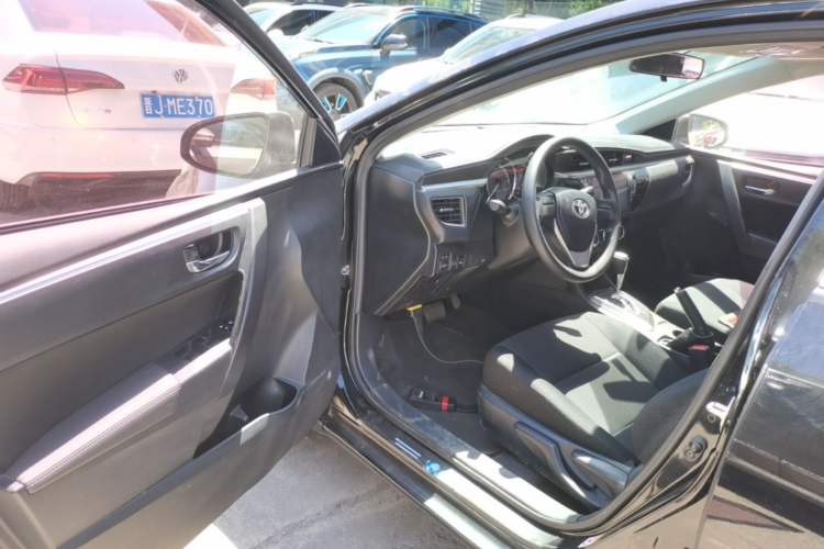 Used Toyota Levin 2016 1.6G CVT Elite Edition Driver Seat