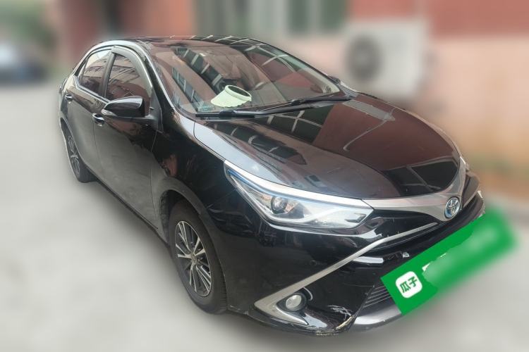 Used Toyota Levin 2016 Dual-Engine 1.8H GS E-CVT Elite Model with Sunroof Front Right 45 Deg