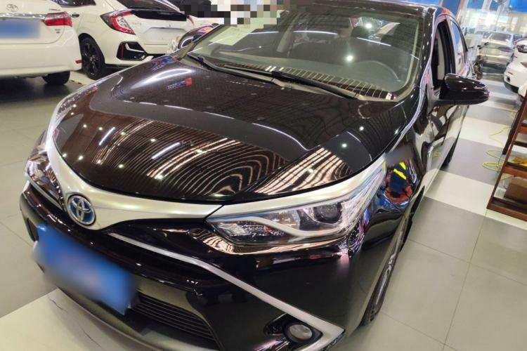 Used Toyota Levin 2016 Dual-Engine 1.8H GS E-CVT Elite Model with Sunroof Guazi used car, China used car export, Used car for sale, Used  cars, Cheapest cars for sale