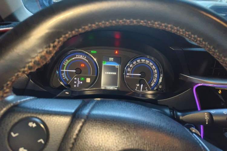 Used Toyota Levin 2016 Dual-Engine 1.8H GS E-CVT Elite Model with Sunroof Instrument Cluster