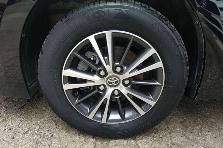 Used Toyota Levin 2016 1.6G CVT Elite Edition Left Front Wheel Hub