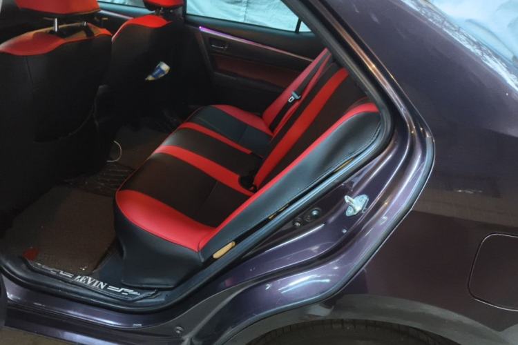 Used Toyota Levin 2016 Dual-Engine 1.8H GS E-CVT Elite Model with Sunroof Left Rear Seat