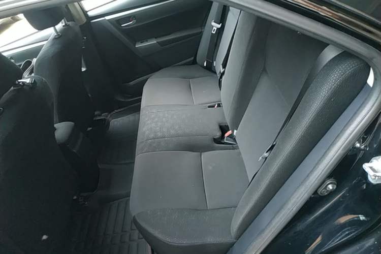 Used Toyota Levin 2016 1.6G CVT Elite Edition Left Rear Seat