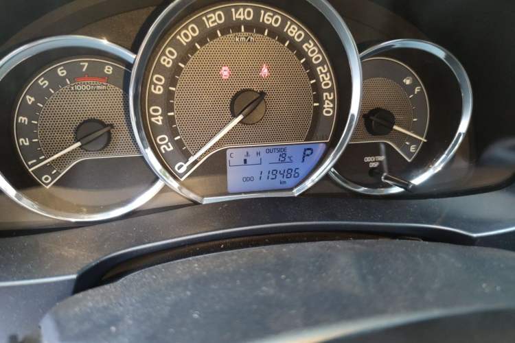 Used Toyota Levin 2016 1.6G-L CVT Leading Edition Odometer Close Up