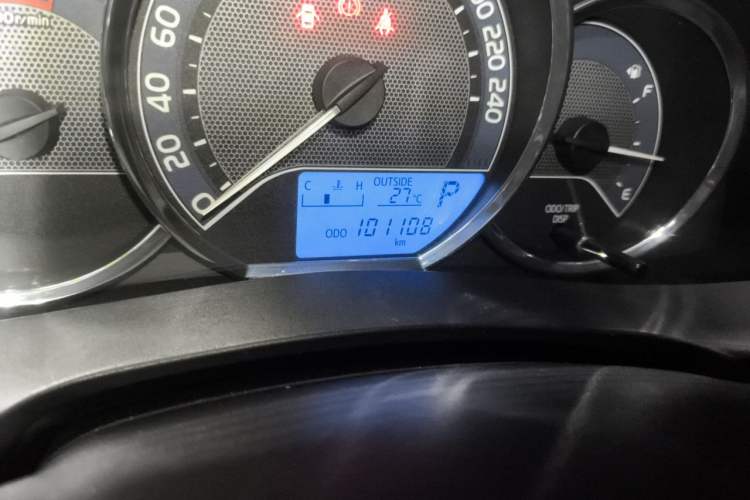 Used Toyota Levin 2016 1.6G CVT Elite Edition Odometer Close Up