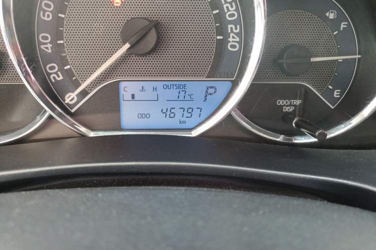 Used Toyota Levin 2016 1.6G CVT Elite Edition Odometer Close Up