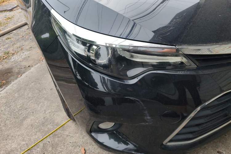 Used Toyota Levin 2016 1.6G CVT Elite Edition Right Front Headlight