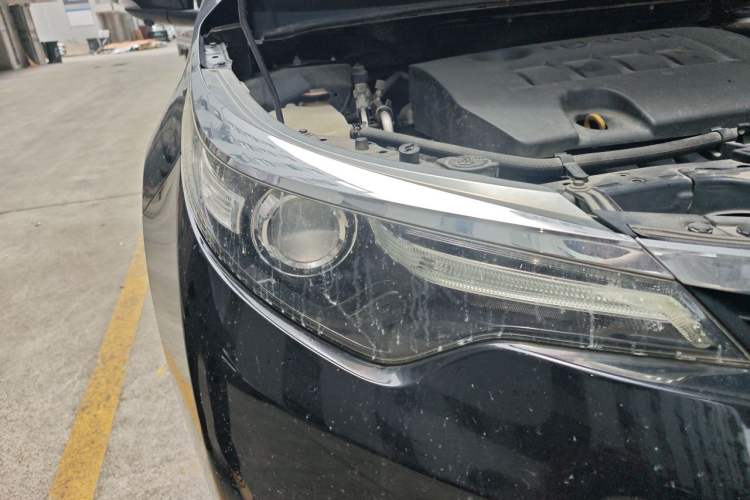 Used Toyota Levin 2016 1.6G CVT Elite Edition Right Front Headlight