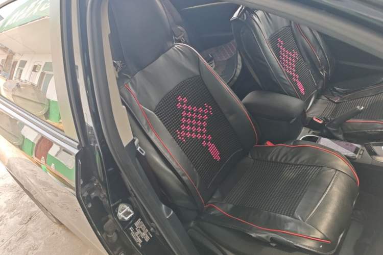 Used Toyota Levin 2016 1.6G CVT Elite Edition Right Front Seat