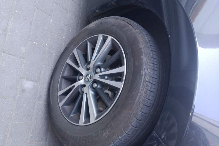 Used Toyota Levin 2016 1.6G CVT Elite Edition Right Front Wheel Hub