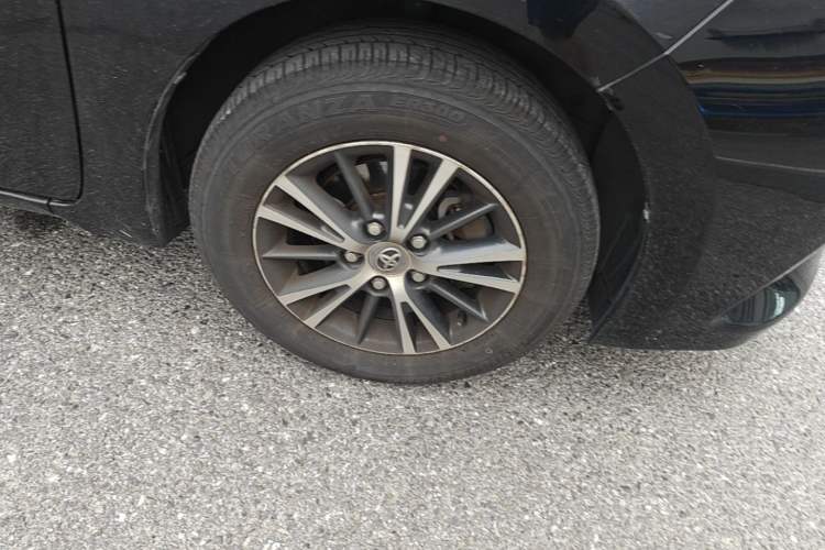Used Toyota Levin 2016 1.6G CVT Elite Edition Right Front Wheel Hub