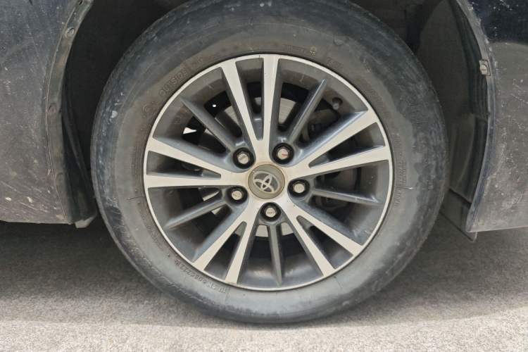 Used Toyota Levin 2016 1.6G CVT Elite Edition Right Front Wheel Hub
