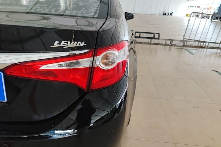 Used Toyota Levin 2016 1.6G CVT Elite Edition Right Rear Taillight