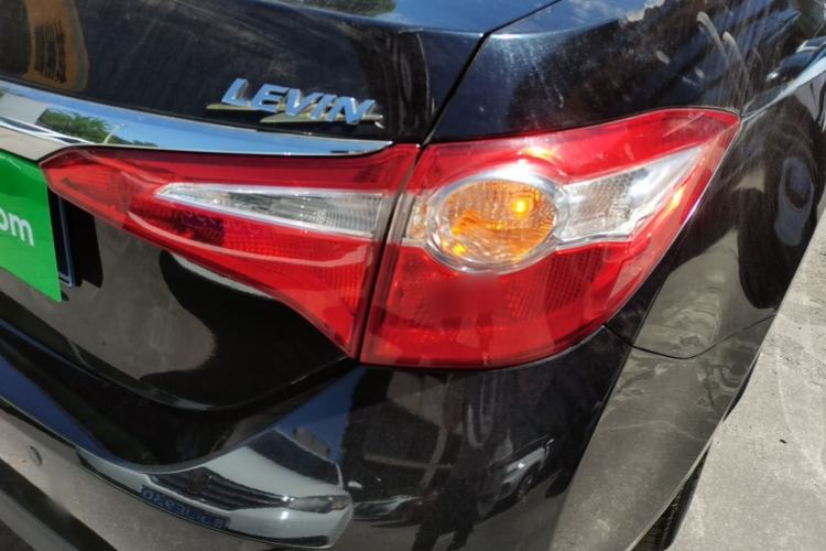 Used Toyota Levin 2016 1.6G CVT Elite Edition Right Rear Taillight
