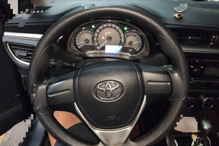 Used Toyota Levin 2016 1.6G CVT Elite Edition Steering Wheel
