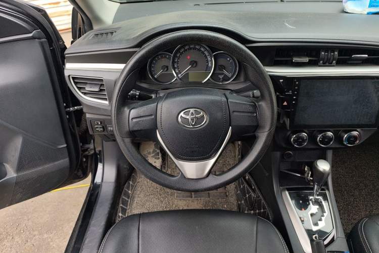 Used Toyota Levin 2016 1.6G CVT Elite Edition Steering Wheel
