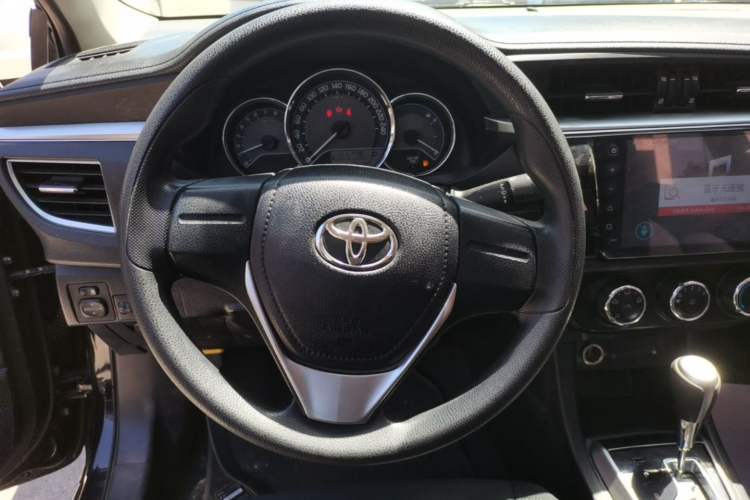 Used Toyota Levin 2016 1.6G CVT Elite Edition Steering Wheel