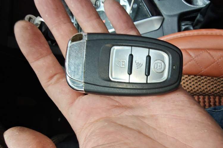 Used Toyota Levin 2016 1.6G CVT Elite Edition Vehicle Key
