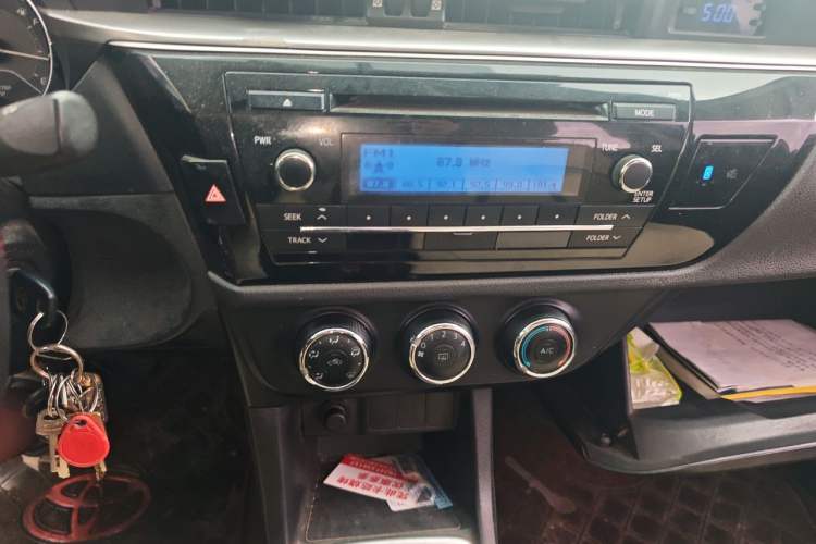 Used Toyota Levin 2016 1.6G Manual Elite Edition Audio And AC Panel